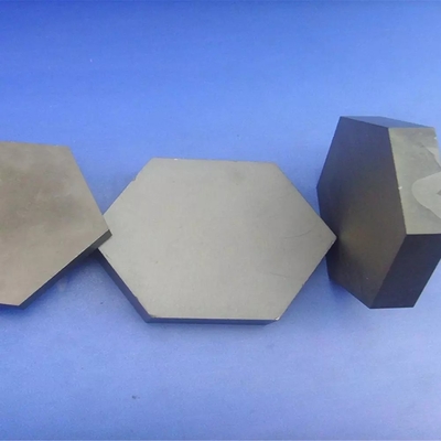 Schwarzfarbige kugelsichere keramische Hexagonfliesen, Siliziumkarbid Rüstungfliesen SIC