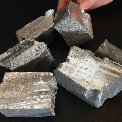 Aluminium-Wolfram AlW10-Legierung 10% W-Gehalt Barren zur Kornverfeinerung