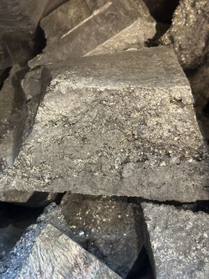 Aluminium-Niob-Al-Nb60%-Legierung 60% Nb-Gehalt Barren zur Kornverfeinerung
