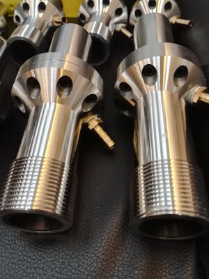 Borkarbid Düse mit M10x1.0 Feinschleim und 50x15mm Kompaktbau für Präzisionssandstrahlen